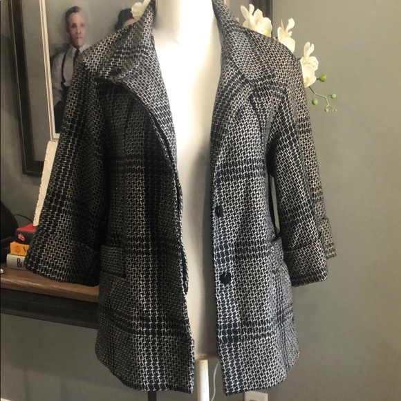 (Sold) Anthro Tulle Black and Tan Jacket 3/4 Sleev - Picture 2 of 8